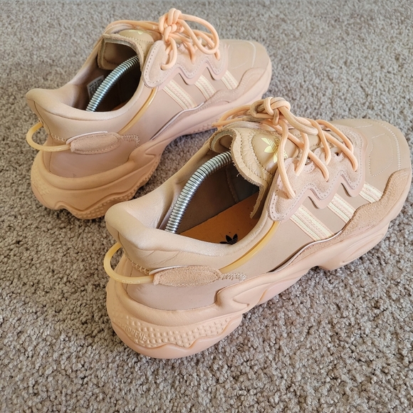 ADIDAS Men's Originals OZWEEGO Glow Orange FZ1962 Size 12 - Picture 5 of 14